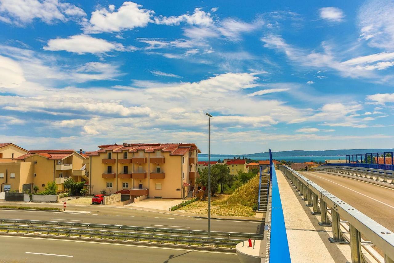 Apartmani Ana Kastela Exterior photo